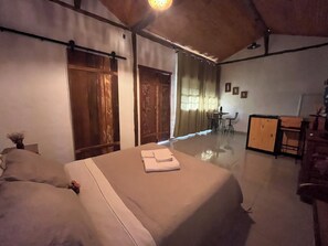 Free WiFi, bed sheets - Serra a vista chalés (Prados)