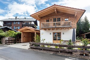 Exterior - 'Chalet Kaisereck' with Terrace & Wi-Fi (Reit im Winkl)