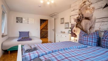 7 Schlafzimmer, Bügeleisen/Bügelbrett, kostenloses WLAN, Bettwäsche