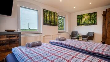 7 bedrooms, iron/ironing board, free WiFi, bed sheets