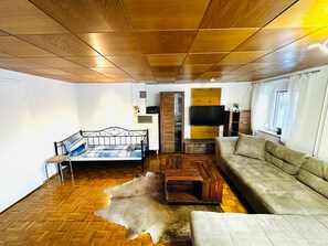 7 slaapkamers, een strijkplank/strijkijzer, gratis wifi, beddengoed