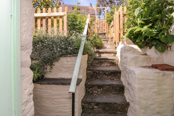 Cottage | Property grounds