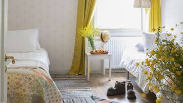 Décoration personnalisée, ameublement personnalisé, rideaux occultants