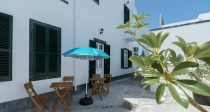 Lagoa Hostel & Suites