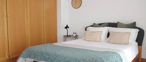 1 soveværelse, strygejern/strygebræt, Wi-Fi, sengetøj