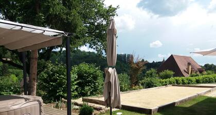 Le gros ChĂȘne. Appartement 3 Ă©toiles rĂ©novĂ©, climatisĂ©, proche centre historique