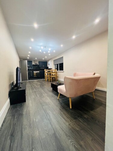 Lovely 2- Bedroom Apartment in Kingston upon Hull