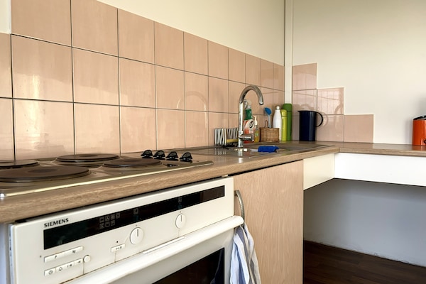 Apartamento familiar | Cocina privada | Frigorífico, microondas, horno y placa de cocina