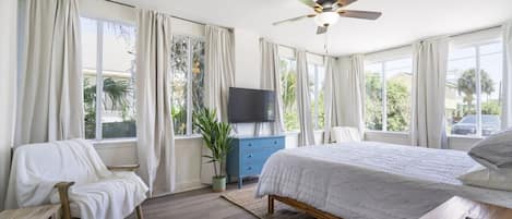 4 Schlafzimmer, Bügeleisen/Bügelbrett, Reisekinderbett, WLAN