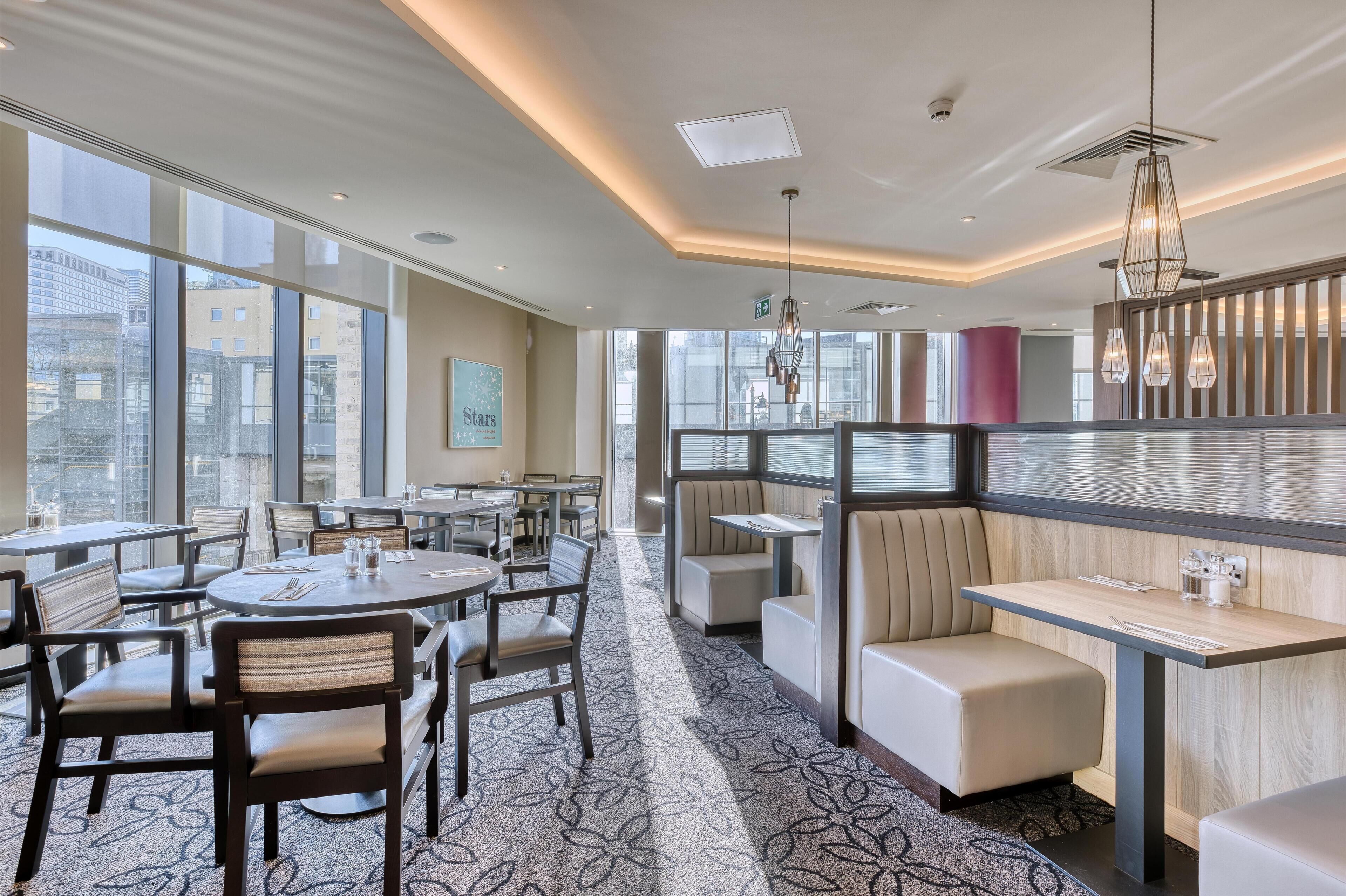Foto - Premier Inn London Canary Wharf - Westferry