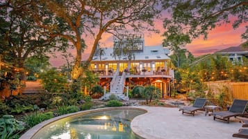 Piscine extérieure, piscine chauffée