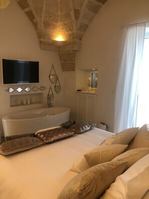 2 bedrooms, WiFi - Red House (Savelletri)