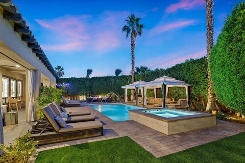 The Rose at Montage - Ultimate Estate