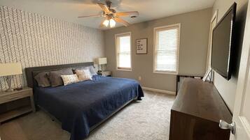 4 bedrooms, iron/ironing board, travel crib, free WiFi