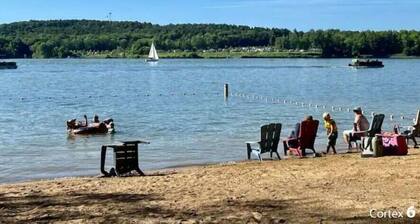 Atwood Lake Large Family Retreat