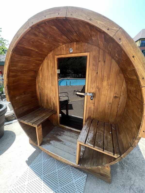 Terrace/patio - Heated Pool Hot Tubs Sauna Gym Patio Mtn Front Appalachian @ Mtn Creek #118 (Vernon)