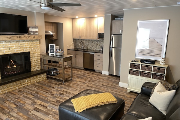 Smart-tv, pejs, stereoanlæg