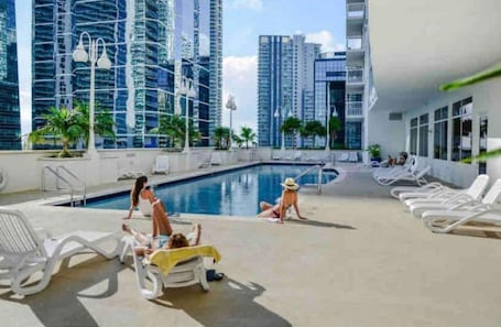The Club 2322 · Amazing cozy Condo in Brickell Miami