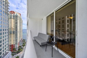 Property grounds - The Club 2322 · Amazing cozy Condo in Brickell Miami (Miami)