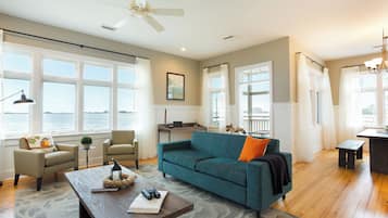 Télévision LED, Netflix, Hulu, services de streaming