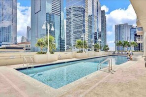 Pool - Splendid Unit with Parking in Brickell Miami (Miami)