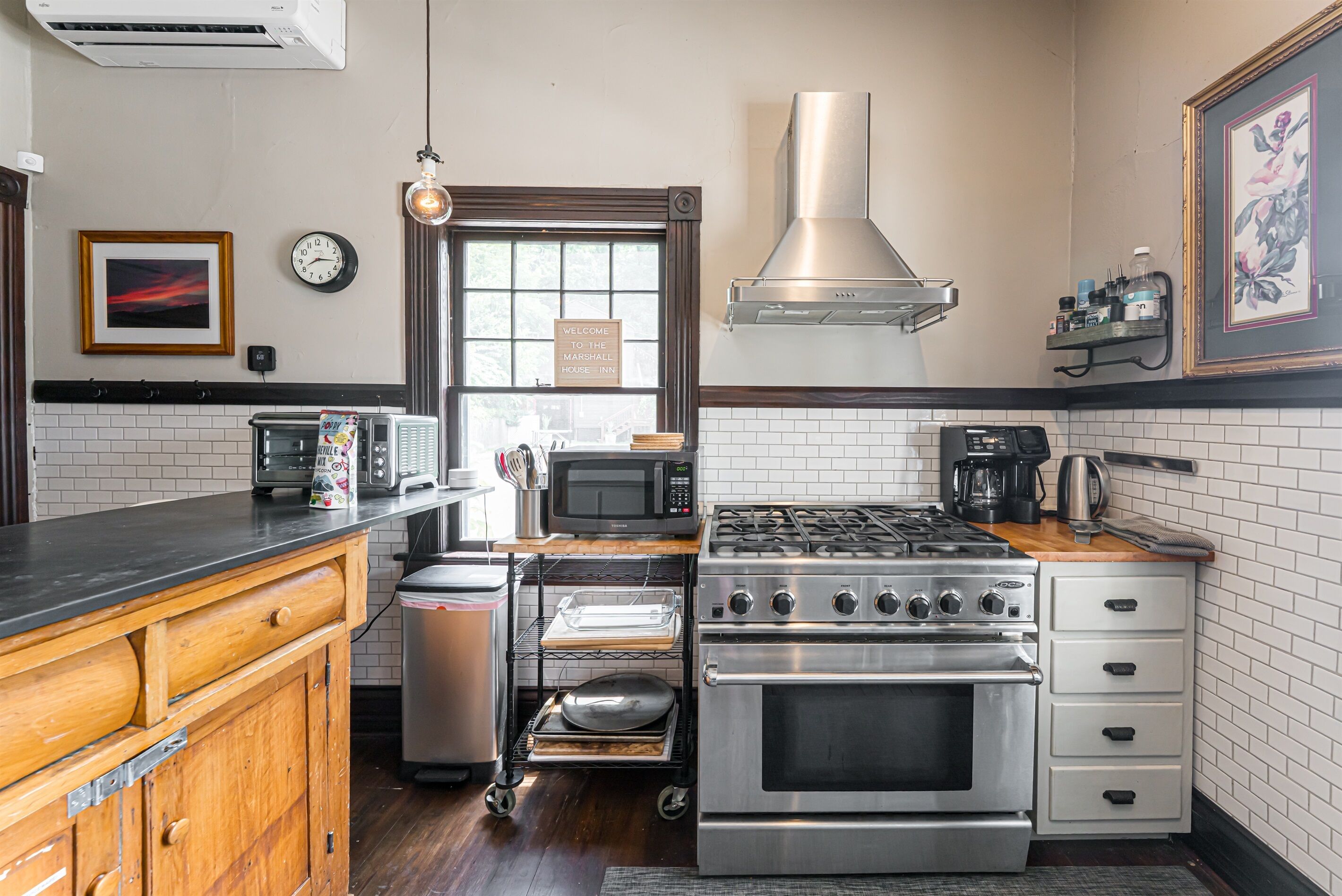 雪櫃、微波爐、焗爐、爐具