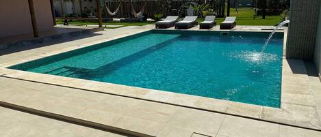 Grand House | Pool | Innenpool, Außenpool