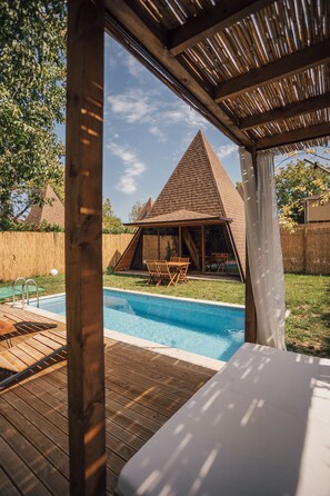 Smart TV 42 pollici con canali satellitari, TV