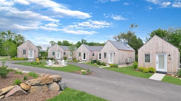 Cabin, 1 King Bed (Bunkies-Old Salt) | Exterior