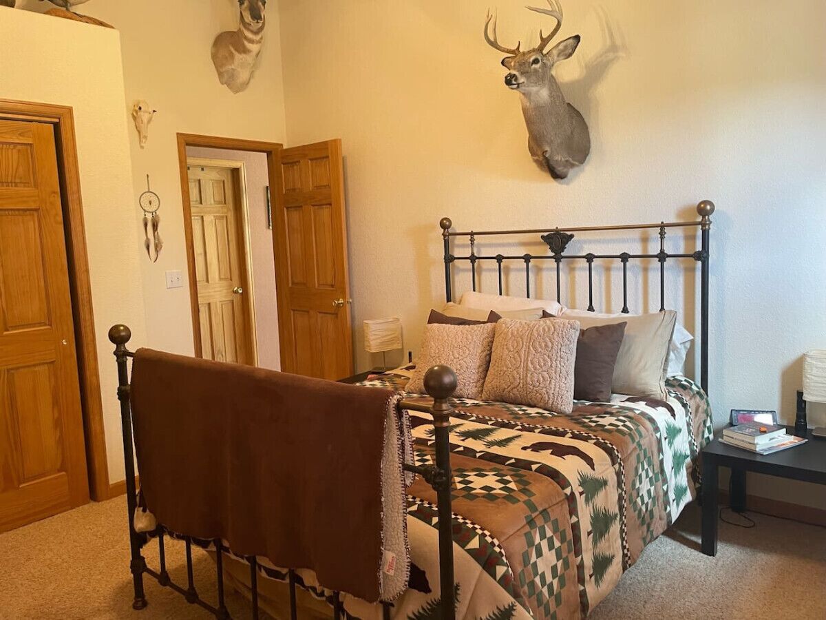 3 bedrooms, WiFi, bed sheets