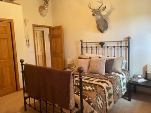 3 bedrooms, WiFi, bed sheets