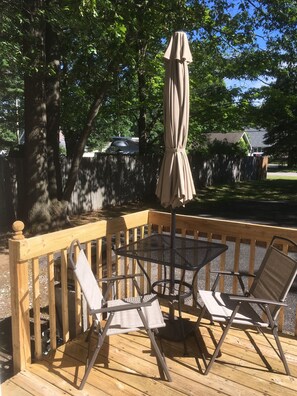 Property grounds - Centrally located 2-bedroom townhome near it all. (Traverse City)