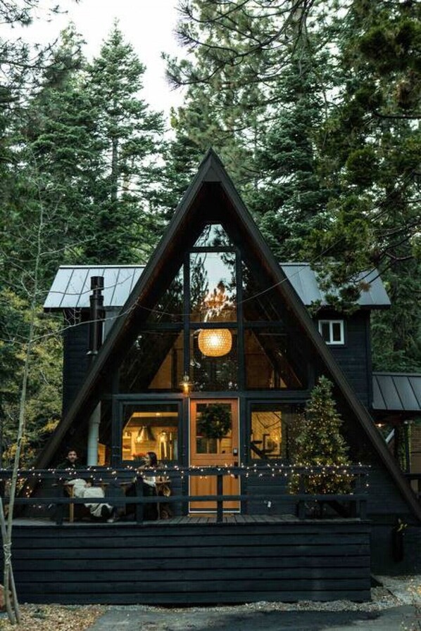 Exterior - Mid Century Modern Cabin - The Tahoe A-Frame (Homewood)