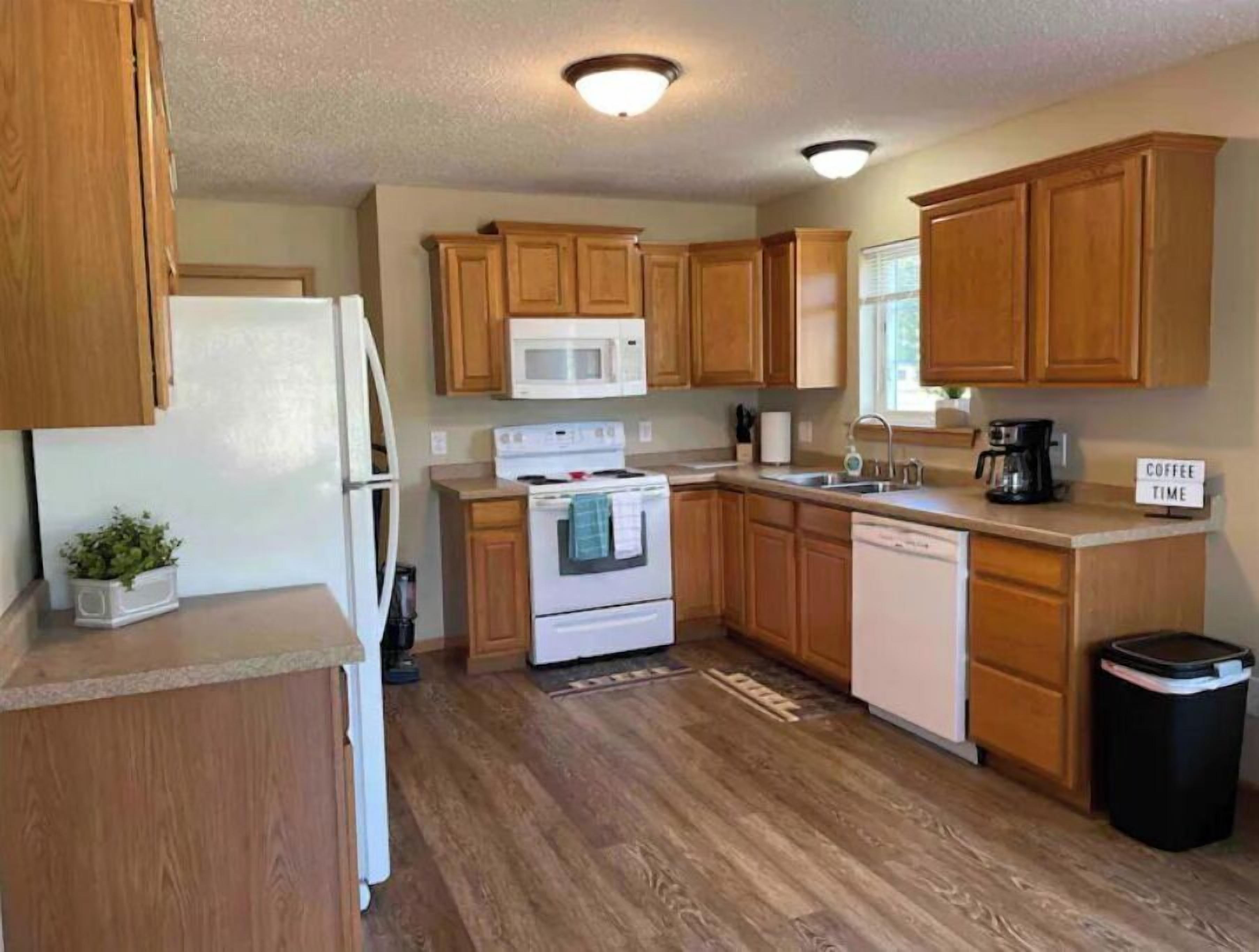 雪櫃、微波爐、爐具、咖啡機/沖茶器