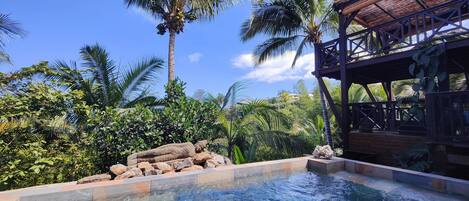 Piscine extérieure, piscine chauffée