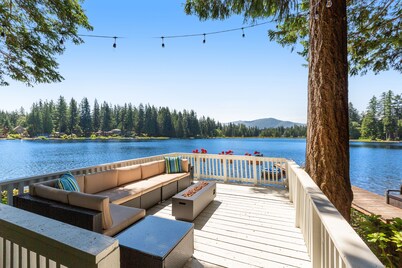 Two lakefront cabins with two docks, kayaks, 100' of waterfront, deck, & firepit