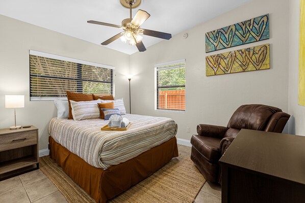 2 bedrooms, WiFi, bed sheets