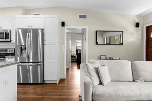 Interior - NEW! ☀Bungalow+Patio+FirePit! Close to Everything! (Winter Park)