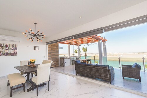 Luxurious private Space close to beach and lagoon
