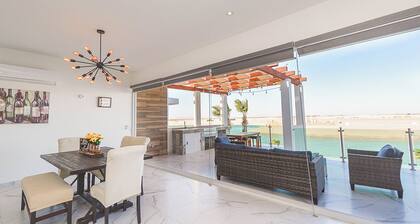 Luxurious private Space close to beach and lagoon
