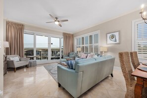 スマートテレビ、書庫