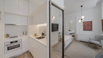 Fer et planche Ă  repasser, Wi-Fi, draps fournis