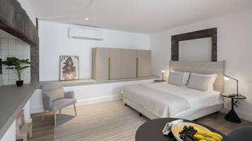 Strykjärn/strykbräda, wi-fi och sängkläder