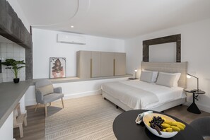 Strykjärn/strykbräda, wi-fi och sängkläder