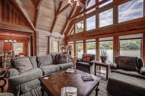 Luxe lakefront retreat with fishing dock, deck, firepit, patio & pool table