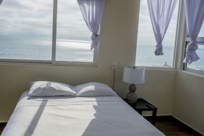 1 多间卧室、熨斗/熨衣板、免费 WiFi、床单