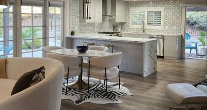 Modern Luxe Retreat !!