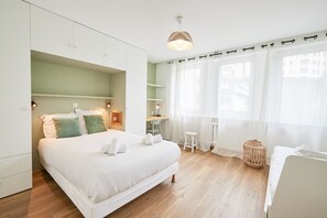 1 camera, ferro/asse da stiro, Wi-Fi gratuito, lenzuola