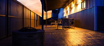 Tranquil Setting, Mountain Views & Trailer Parking