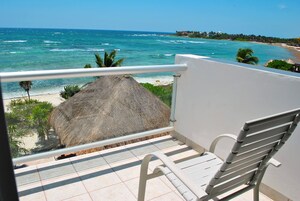 Condo, 2 Bedrooms (Beachfront, 2 Bathroom) | 2 bedrooms, in-room safe, free WiFi